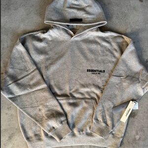 Fear of God Essentials Heather Gray Sweatshirt Medium